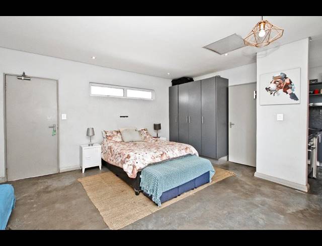 0.5 BEDROOM APARTMENT FOR SALE IN MABONENG